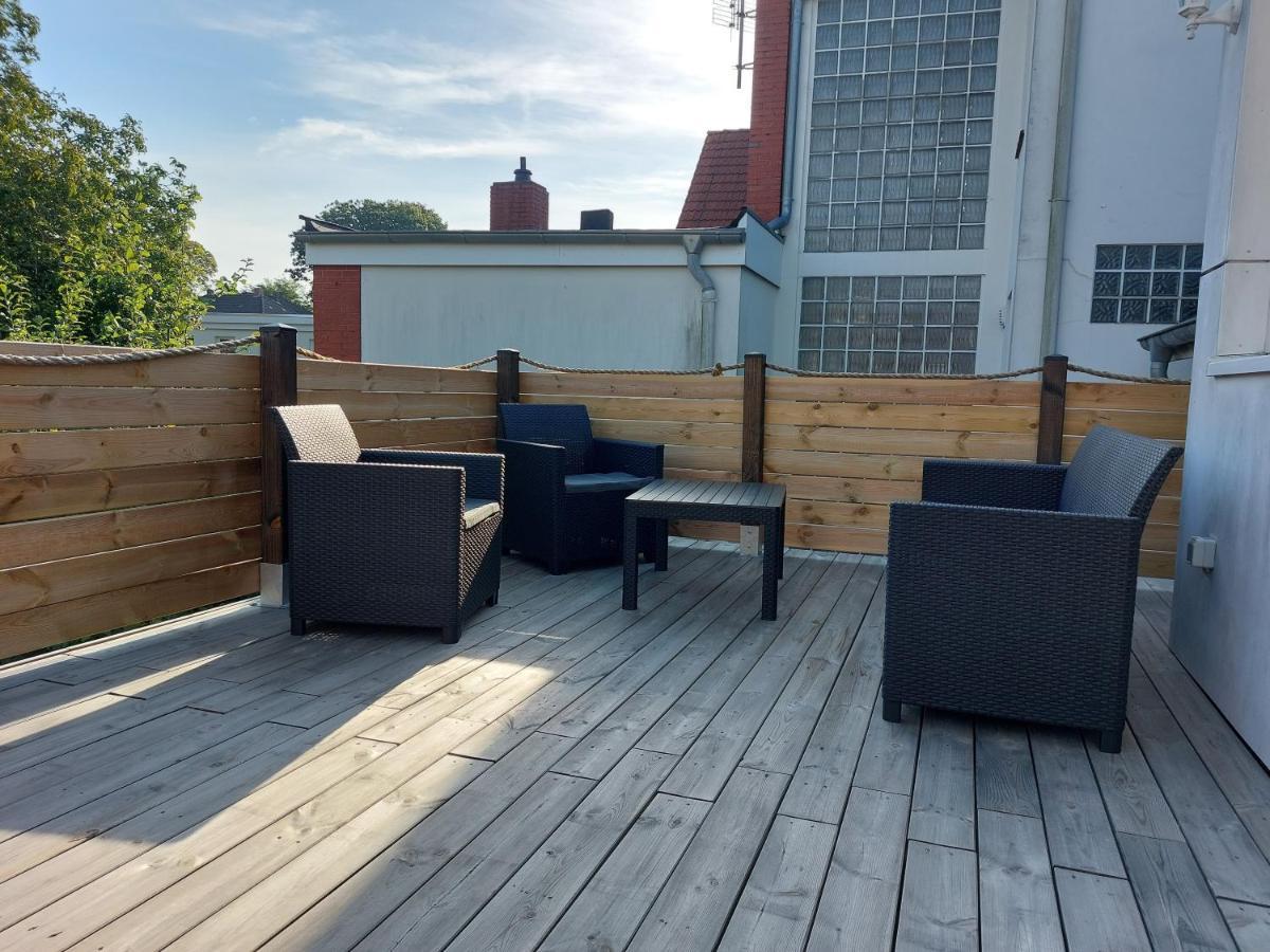 Stadthaus Mit Dachterrasse Varel Kültér fotó